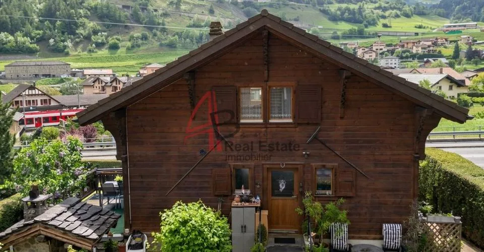 Chalet indipendente con giardino, terrazze e garage a Orsières – foto 11 di 12