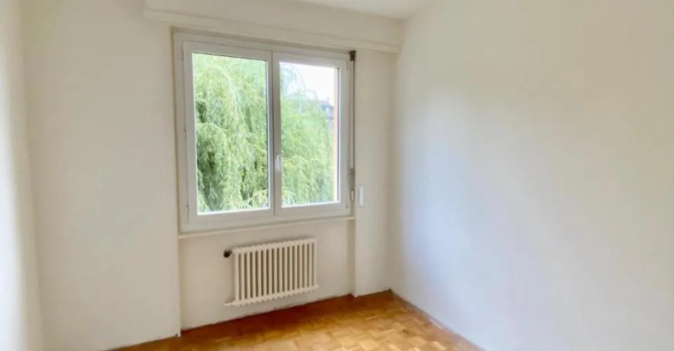 Charmant 3 pièces au rez inférieur à Lausanne