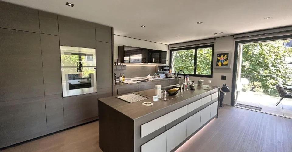 Luxueux appartement entièrement meublé proche du lac à Lausanne-Ouchy