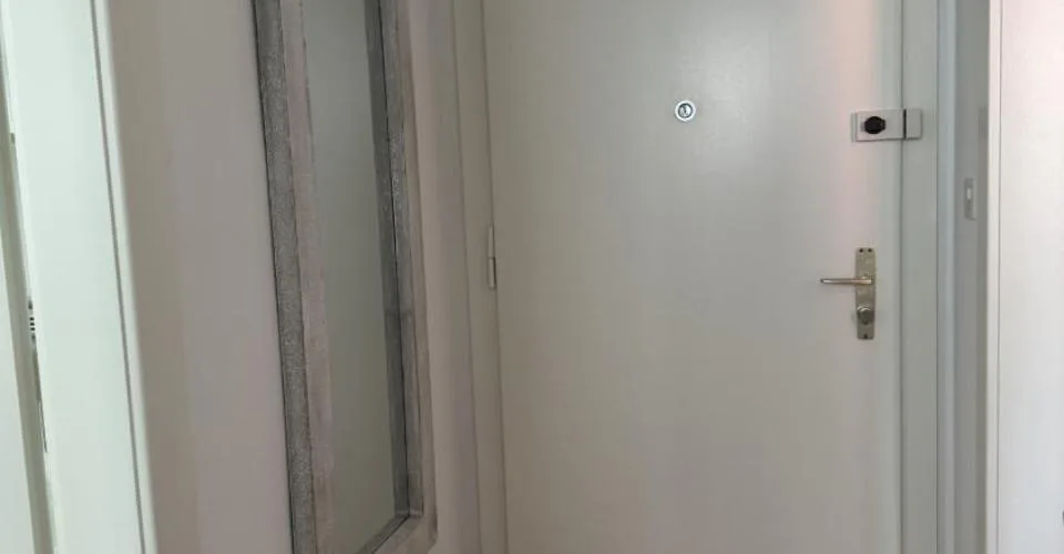 1.5 Zimmer möbl. Wohnobjekt, 1007 Lausanne