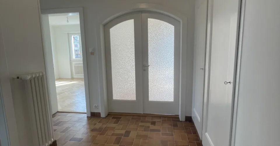 2.5 Zimmer Wohnung in Pully – Foto 2 von 11