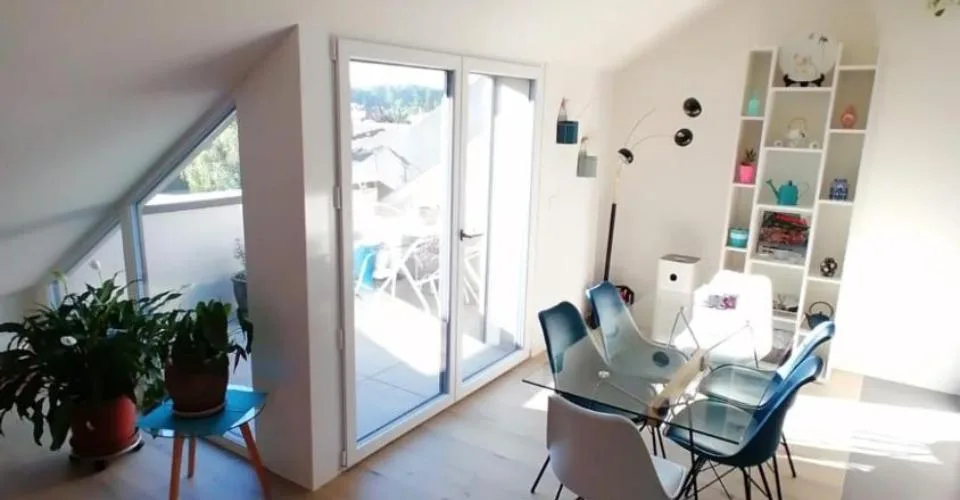 2 Zimmer Attikawohnung in Romanel-sur-Lausanne – Foto 2 von 7