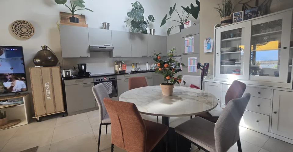 Charmant Appartement 4,5 pièces au 2ème étage - 1162 ST-PREX – photo 3 sur 12