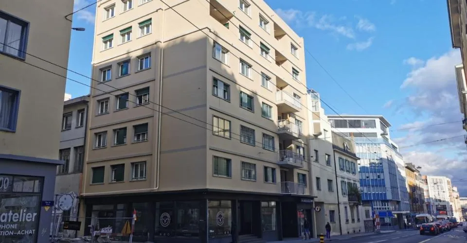 Appartement de 2.5 p. au 6ème étage.