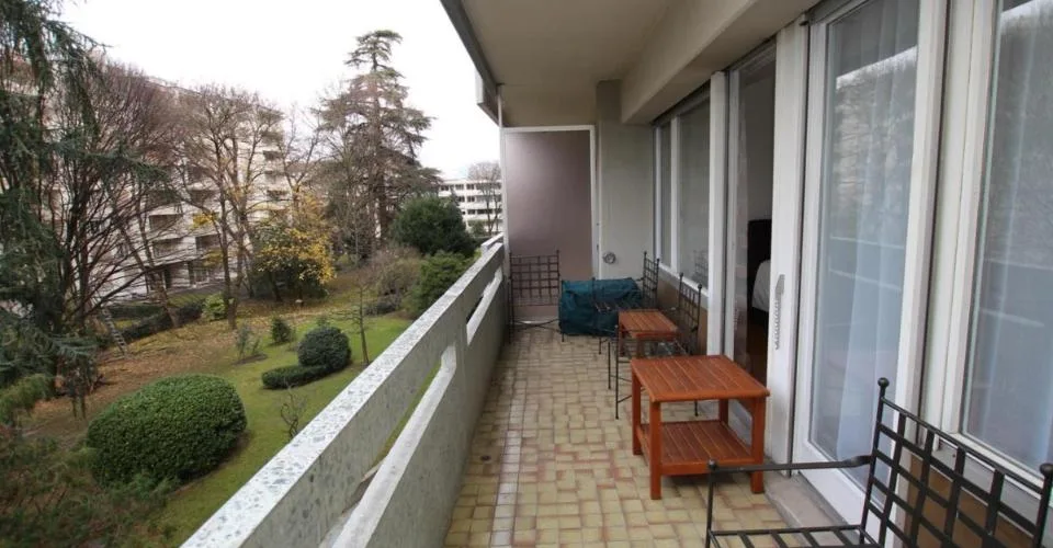 4 Zimmer möbl. Wohnobjekt in Genève – Foto 6 von 7
