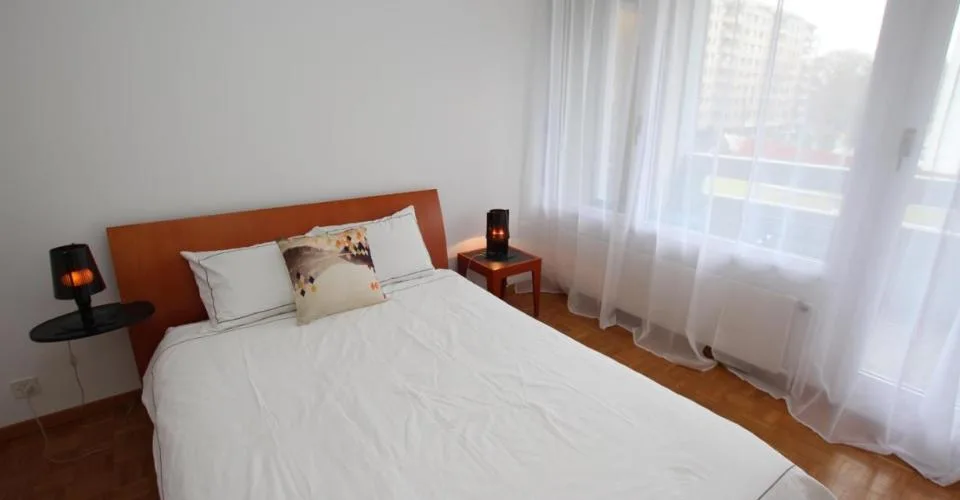 4 Zimmer möbl. Wohnobjekt in Genève – Foto 7 von 7