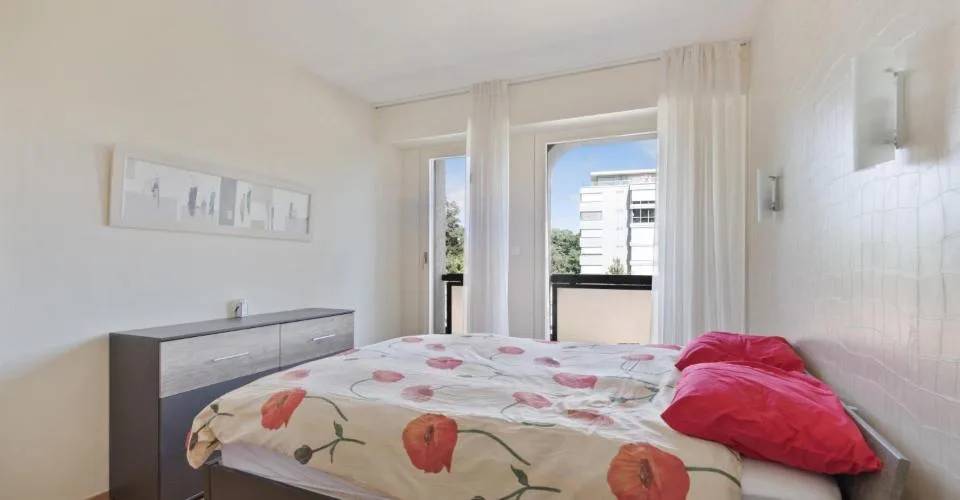 4 Zimmer möbl. Wohnobjekt, 1209 Genève