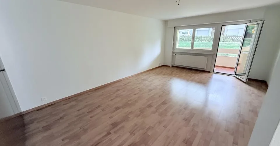 Appartement de 4 pièces au rez-de-chaussée