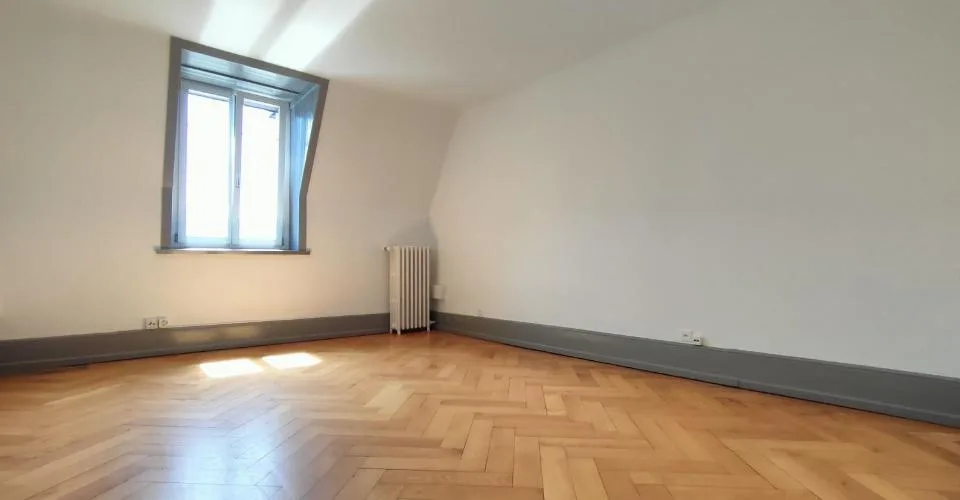 Appartement de 3.5 pièces sis au 4ème étage