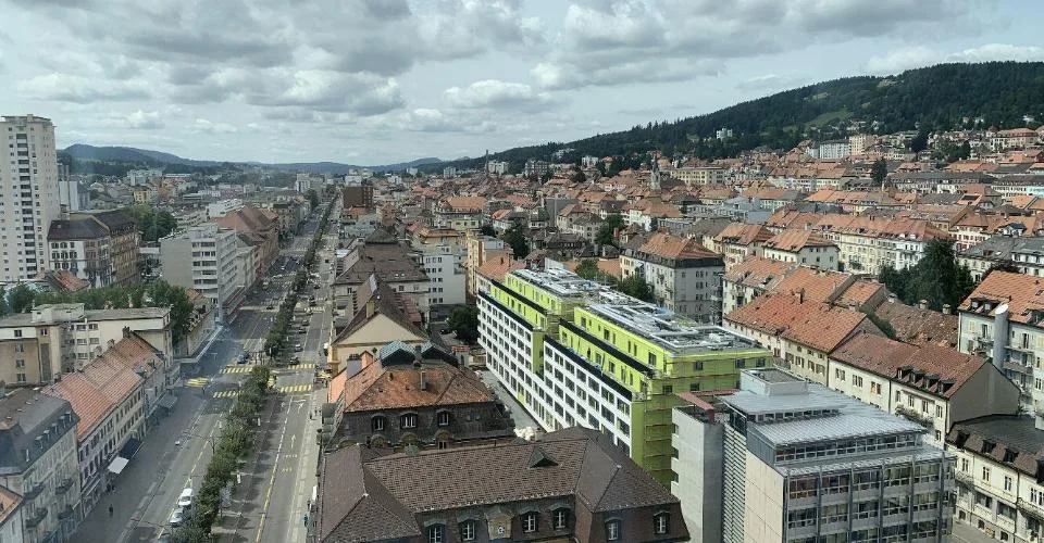 Spacieux appartement de 4.5 pièces au centre de La Chaux-de-Fonds