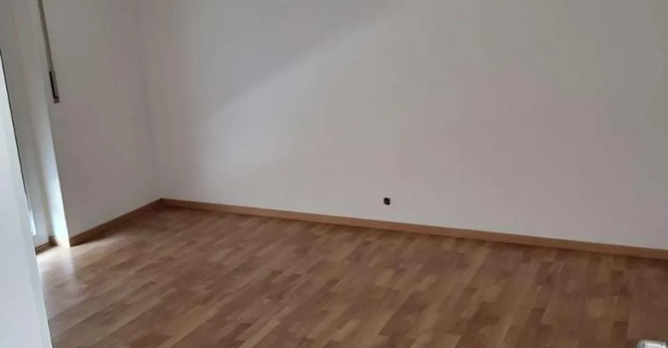 2 Zimmer Wohnung in La Chaux-de-Fonds – Foto 3 von 5