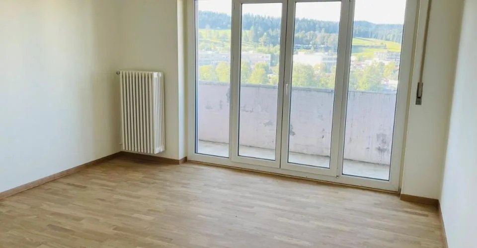 3 Zimmer Wohnung in La Chaux-de-Fonds – Foto 2 von 5