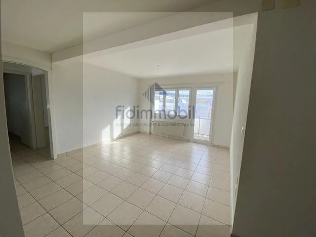 A louer appartement de 4 pièces, Tuilerie 16, La Chaux-de-Fonds
