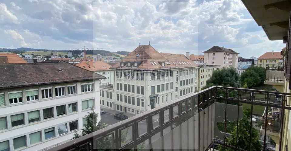 Magnifique appartement de 3 pièces, entièrement rénové – photo 9 sur 9