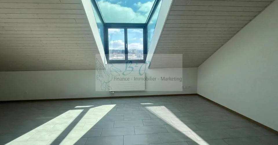 Un appartement de 3.5 pièces est à louer sur la Chaux-de-Fonds ! – Foto 9 von 10