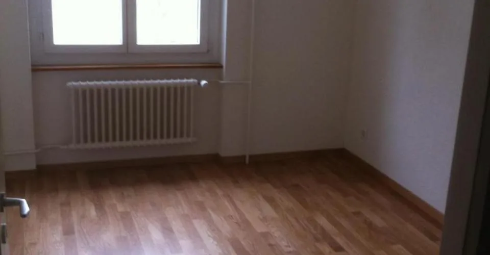 3 Zimmer Wohnung in La Chaux-de-Fonds – Foto 3 von 8