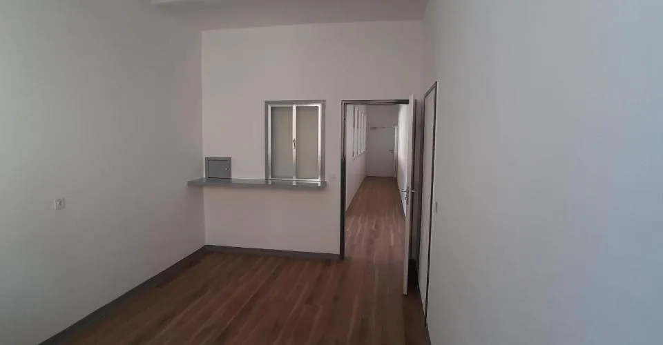 3 Zimmer Wohnung in La Chaux-de-Fonds – Foto 3 von 9