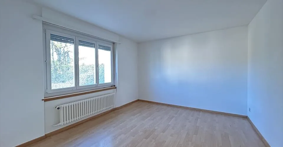 4 Zimmer Wohnung in Le Locle – Foto 3 von 4