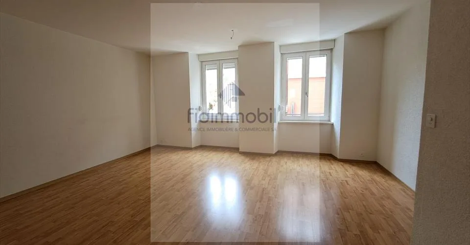 4 Zimmer Wohnung, 2400 Le Locle