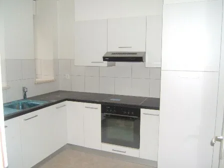 4 Zimmer Wohnung, 2400 Le Locle
