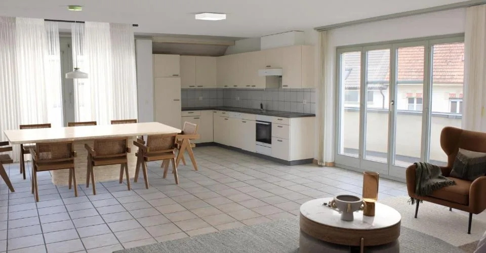 4 Zimmer Wohnung, 2900 Porrentruy