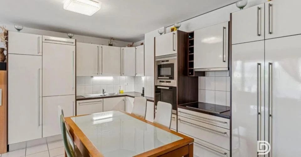 Charmant appartement, proche de toutes commodités – Foto 4 von 18