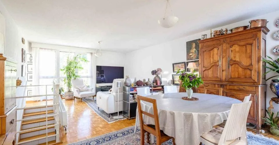 Exklusiv! Schönes Duplex mit Terrassen und eigenem Garten – Foto 14 von 23