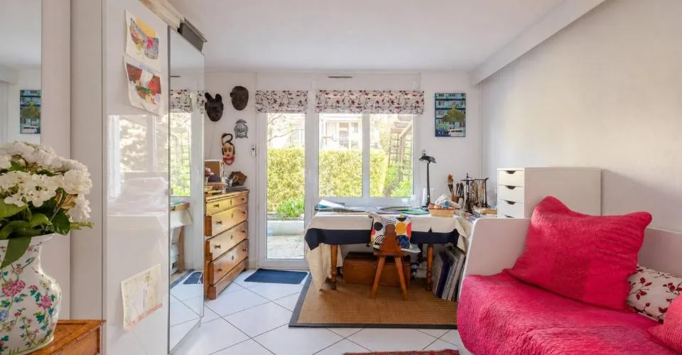 Exklusiv! Schönes Duplex mit Terrassen und eigenem Garten – Foto 19 von 23