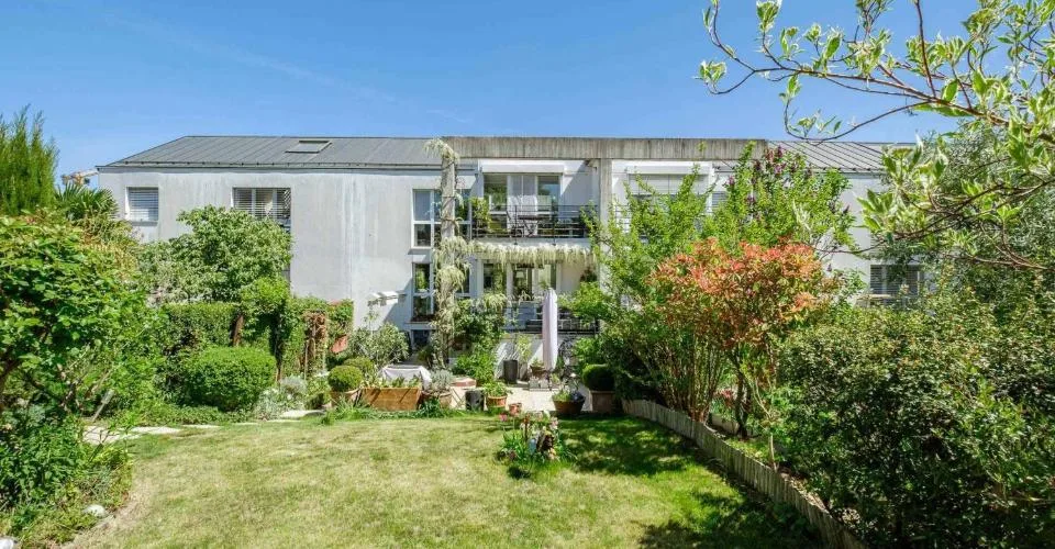 Exklusiv! Schönes Duplex mit Terrassen und eigenem Garten – Foto 21 von 23