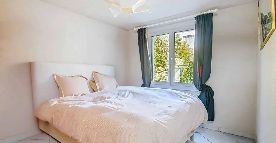 Exklusiv! Schönes Duplex mit Terrassen und eigenem Garten – Foto 20 von 23
