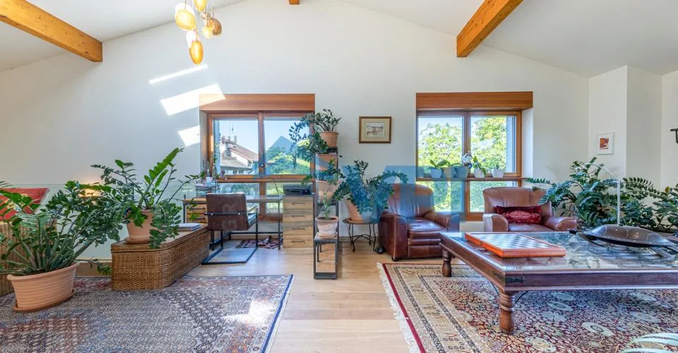 Haus im Doppelhausstil mit eigenem Garten im Herzen der Landschaft – Foto 15 von 25
