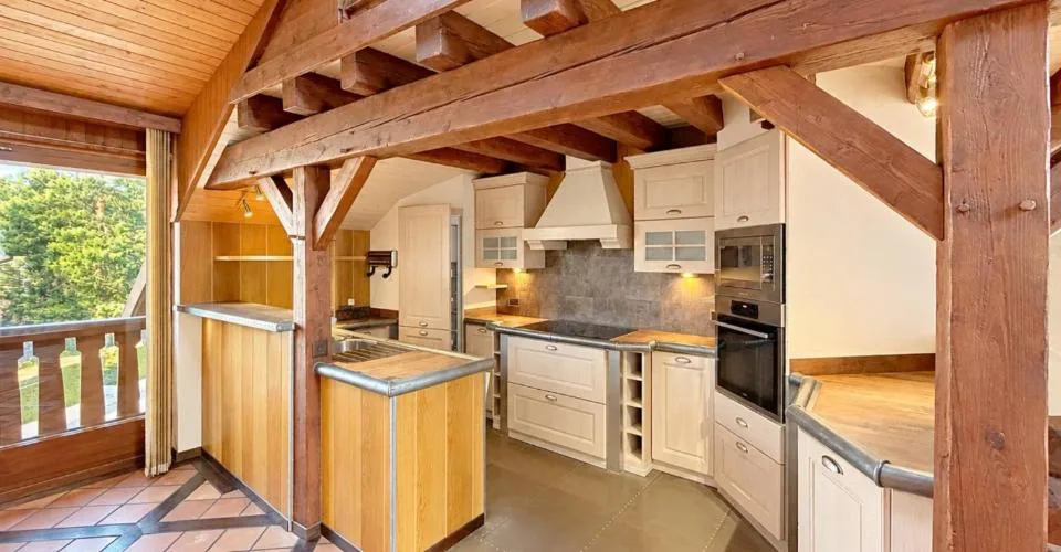 Haus mit Charakter im Herzen von Eysins – Foto 2 von 18
