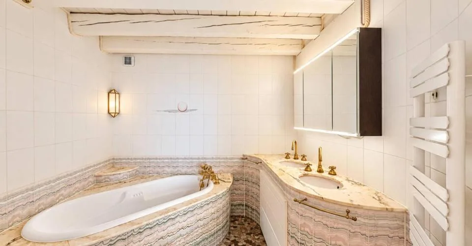 Haus mit Charakter im Herzen von Eysins – Foto 4 von 18