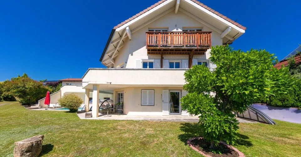 Casa incantevole con vista mozzafiato sul lago e il Mt-Blanc! – foto 17 di 27