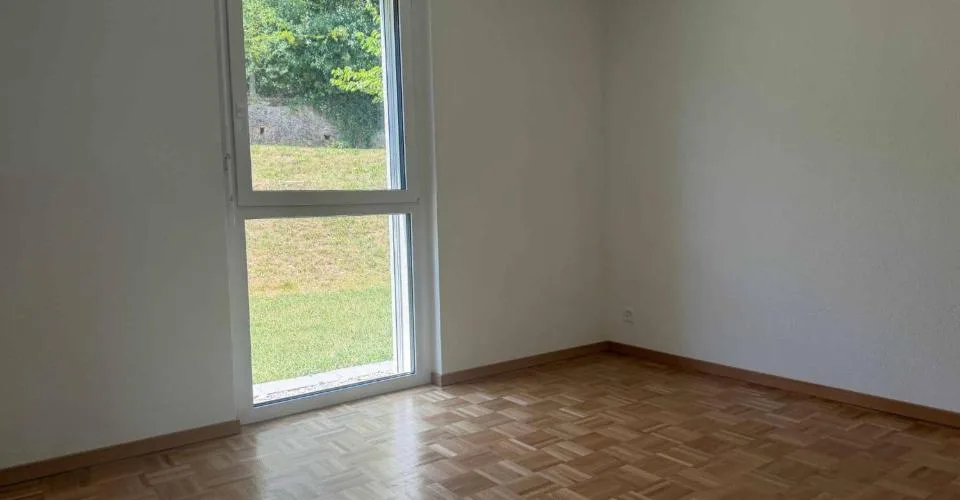 Magnifique appartement neuf de 4½ au rez supérieur avec balcon et vue dégagée – foto 5 di 21