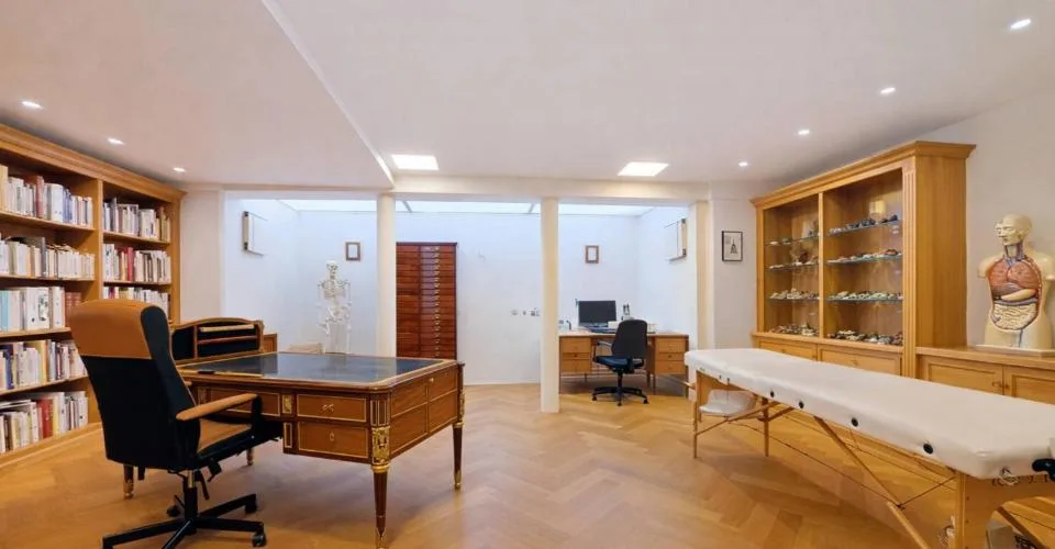 Quartier prisé ! Maison de maître + terrain constructible – photo 6 sur 23