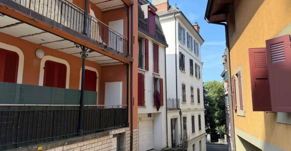Spacieux appartement de 3,5 pièces au cœur du Vieux-Montreux – Foto 9 von 16