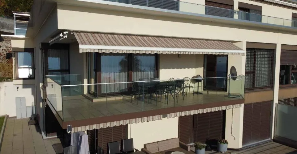 Raro! Appartamento di 5,5 locali con vista superba sul lago – foto 12 di 24