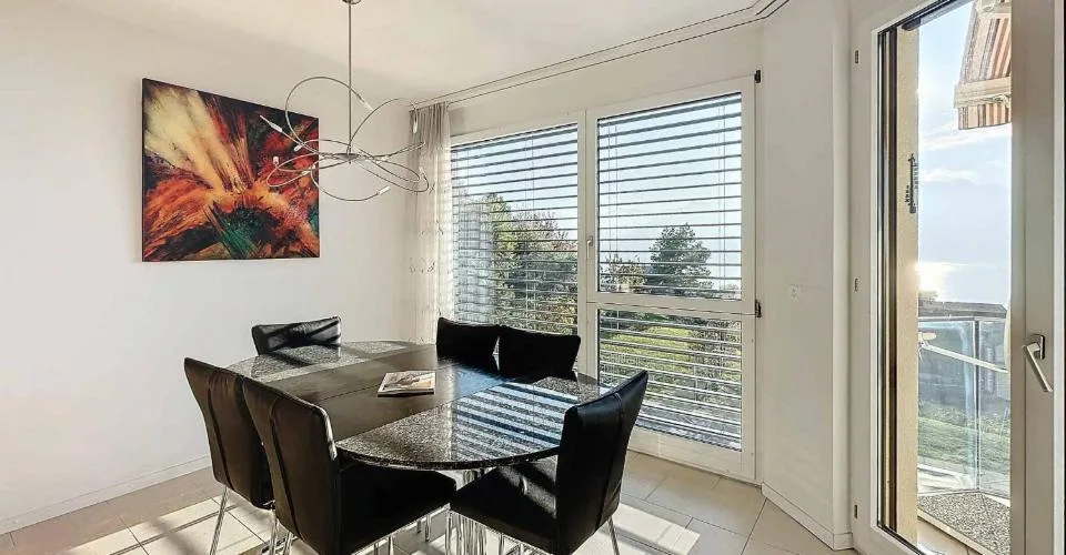 Raro! Appartamento di 5,5 locali con vista superba sul lago – foto 7 di 24