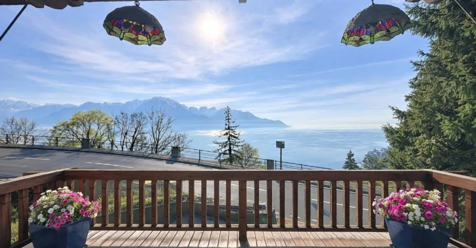 Charmanter Besitz mit Blick auf Montreux und atemberaubendem Blick auf den See – Foto 11 von 26