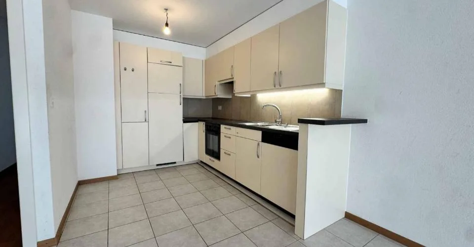 Bel attique de 4,5 pièces avec grande mezzanine – Foto 3 von 10