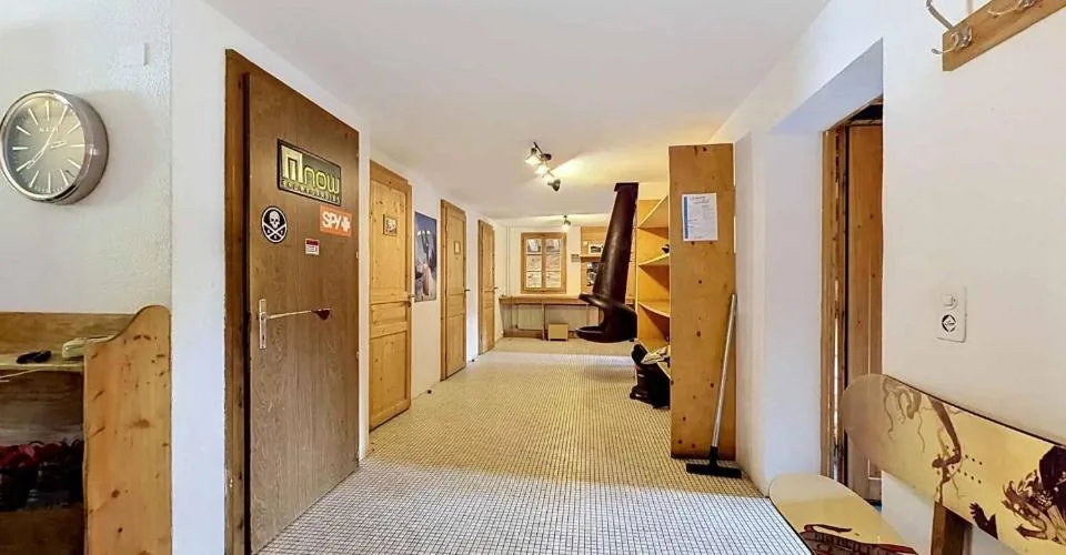 Authentique chalet de montagne avec vaste capacité d'hébergement – Foto 6 von 26