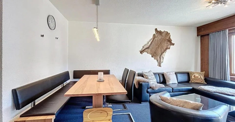 2 Zimmer Wohnung, 1936 Verbier