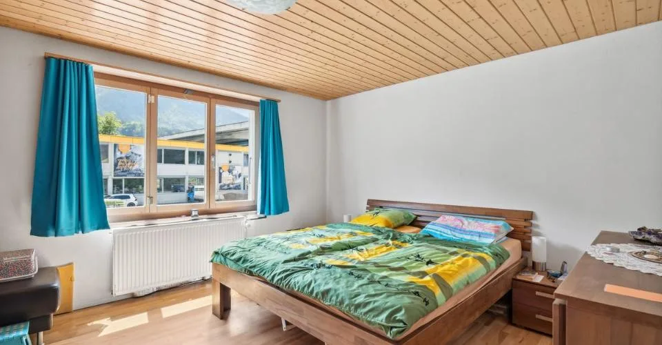 Grande maison de 6.5 pièces entièrement rénovée à l'entrée du village d'Eschert – photo 10 sur 14
