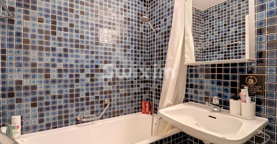 Exclusivité - Loèche-les-Bains | 4.5 pièces, vue Gemmi, 2 balcons – photo 13 sur 16