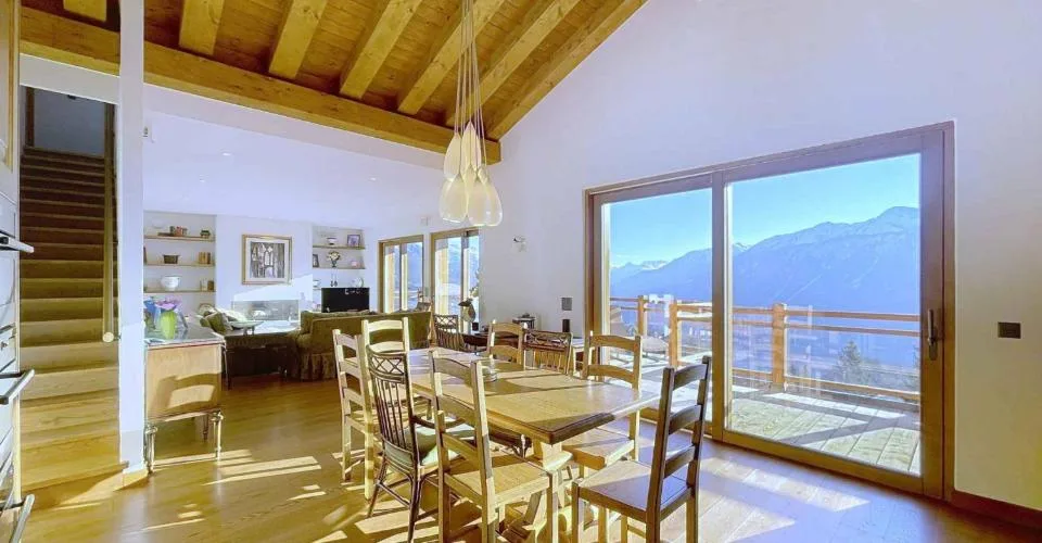 SELTEN - PRÄCHTIGES 5-ZIMMER-CHALET MIT PANORAMABLICK – Foto 5 von 20