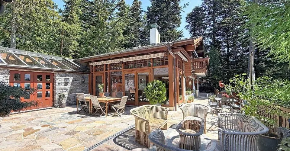Prächtiges Chalet mit Pool und Spa, abgelegen – Foto 6 von 19