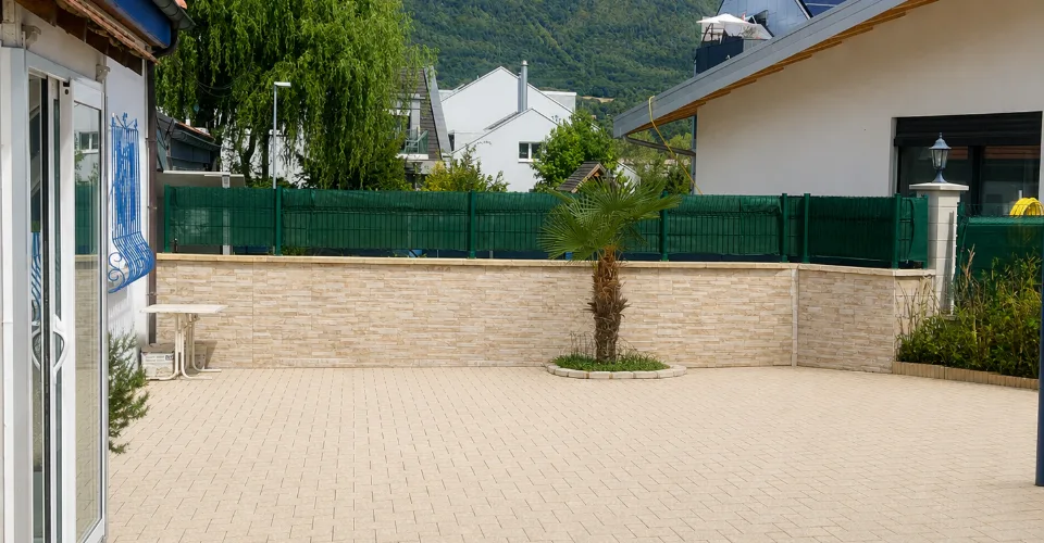 Una casa con due appartamenti, a due passi da tutte le comodità – foto 3 di 31