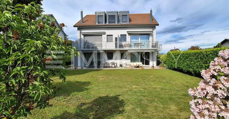 Appartamento al piano terra con 4.5 locali, giardino e seminterrato in stile villa – foto 13 di 16