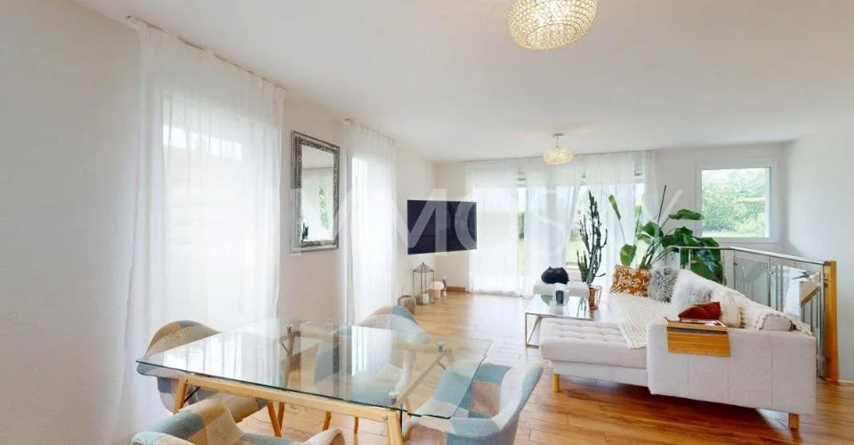 Appartamento al piano terra con 4.5 locali, giardino e seminterrato in stile villa – foto 15 di 16